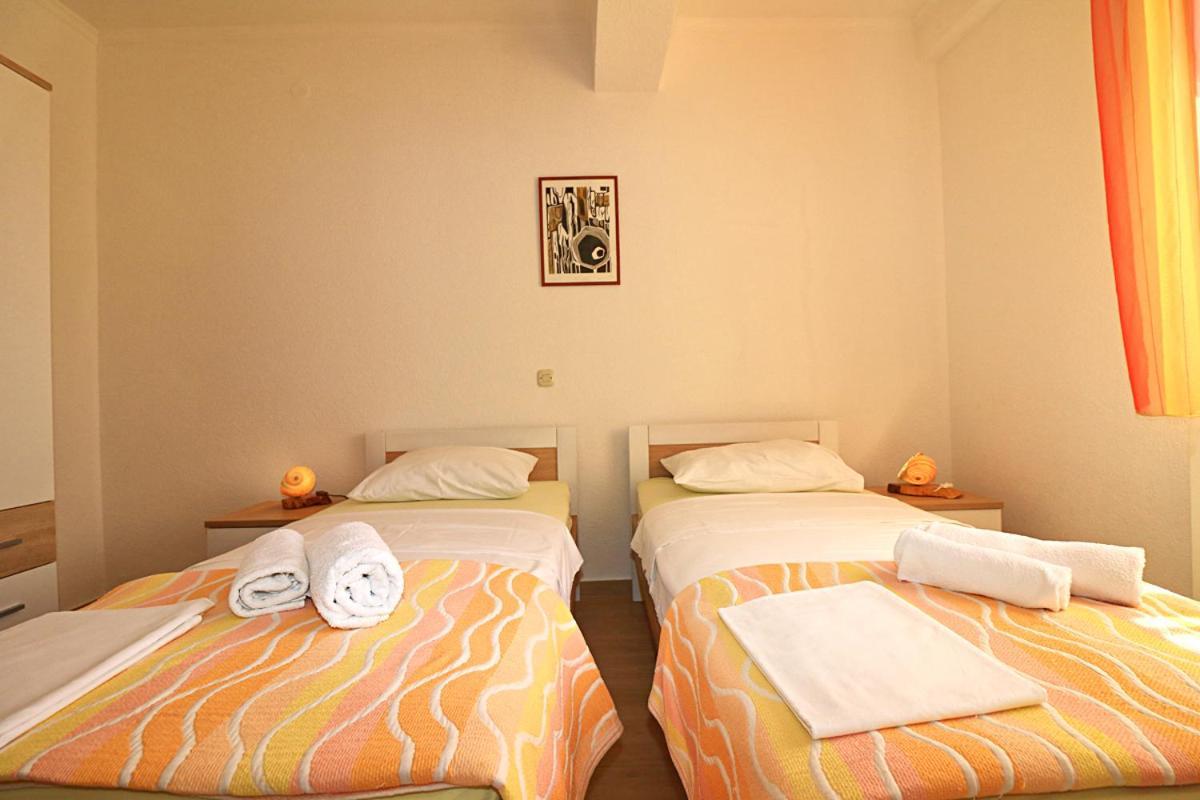 Broscica 16 Apartment Jezera Ngoại thất bức ảnh